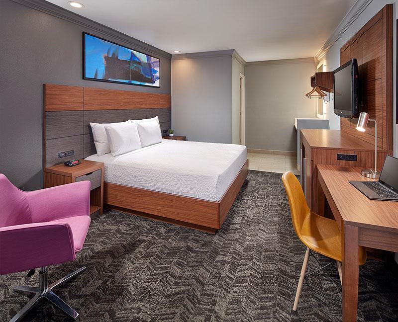 Studio Inn & Suites At Promenade Downey Bagian luar foto